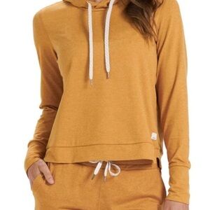 Vuori Halo Essential Hoodie